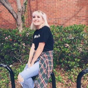 Meet your Posher, Breanne